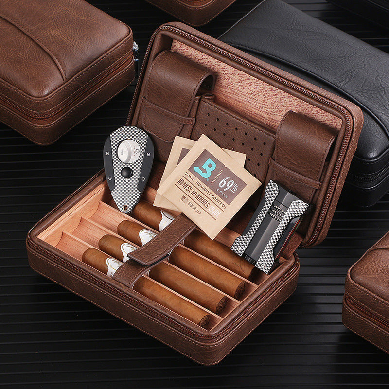 LEATHER CIGAR POUCH